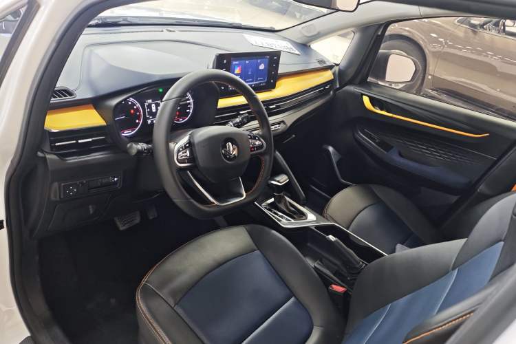 Used Livan X3 PRO 2022 1.5L CVT Xiao Sa Interior 7