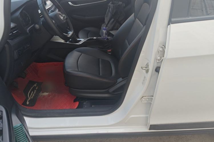 Used Livan X3 PRO 2022 1.5L Manual Little Cutie Left Front Seat