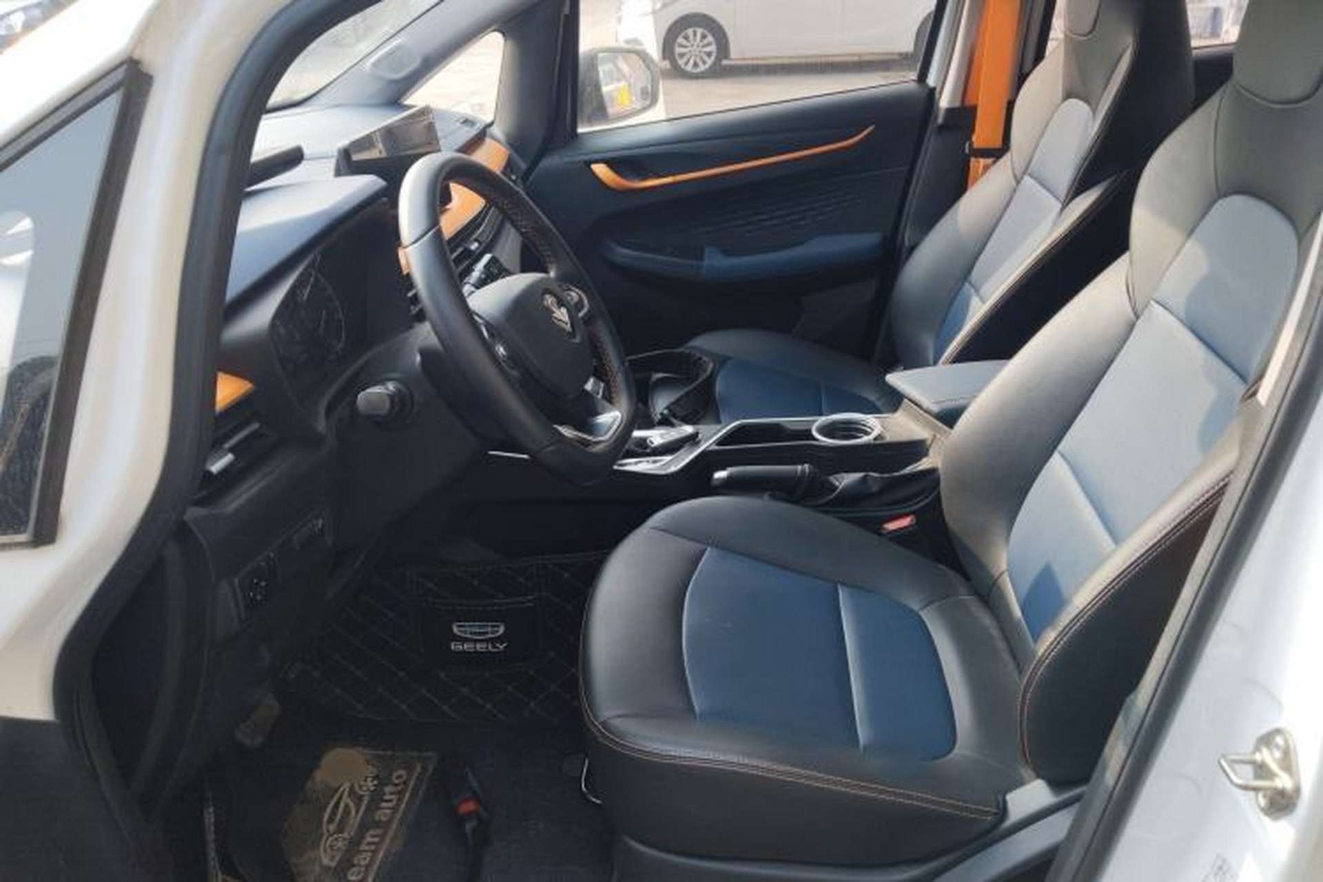 Used Livan X3 PRO 2022 1.5L CVT Xiao Sa Left Front Seat