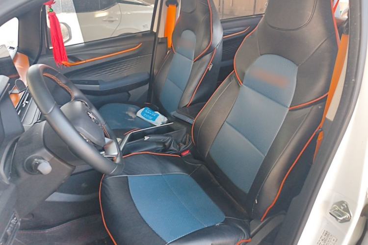 Used Livan X3 PRO 2022 1.5L CVT Xiao Sa Left Front Seat