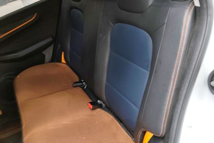 Used Livan X3 PRO 2022 1.5L CVT Xiao Sa Left Rear Seat