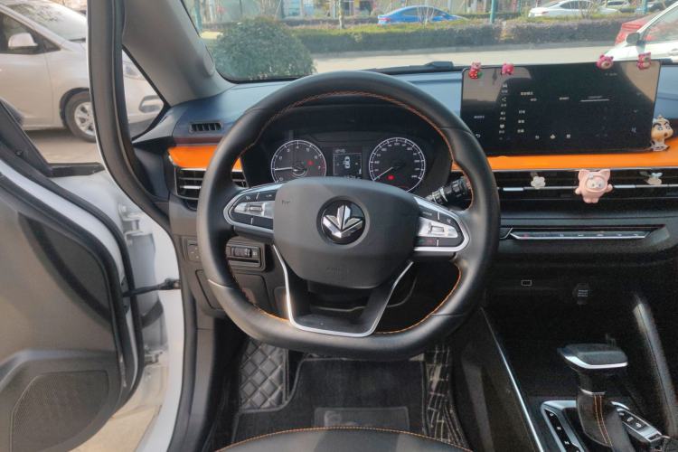 Used Livan X3 PRO 2022 1.5L CVT Xiao Sa Steering Wheel