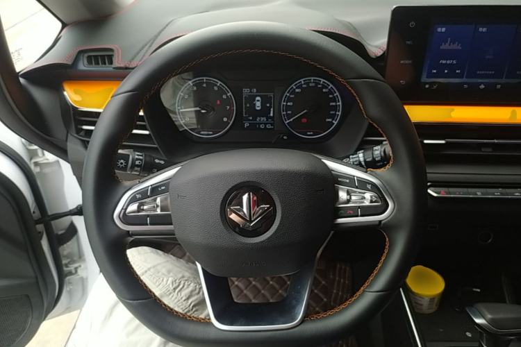 Used Livan X3 PRO 2022 1.5L CVT Xiao Sa Steering Wheel