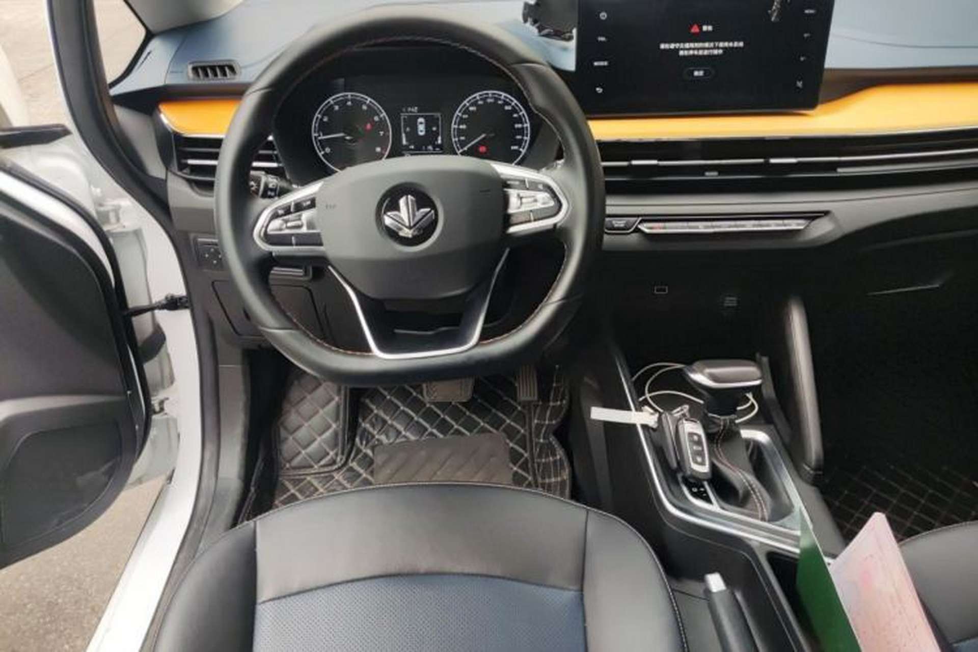 Used Livan X3 PRO 2022 1.5L CVT Xiao Sa Steering Wheel