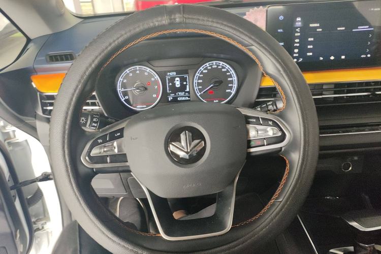 Used Livan X3 PRO 2022 1.5L CVT Xiao Sa Steering Wheel