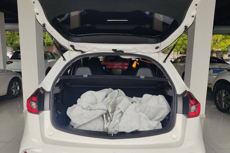 Used Livan X3 PRO 2022 1.5L CVT Xiao Sa Trunk