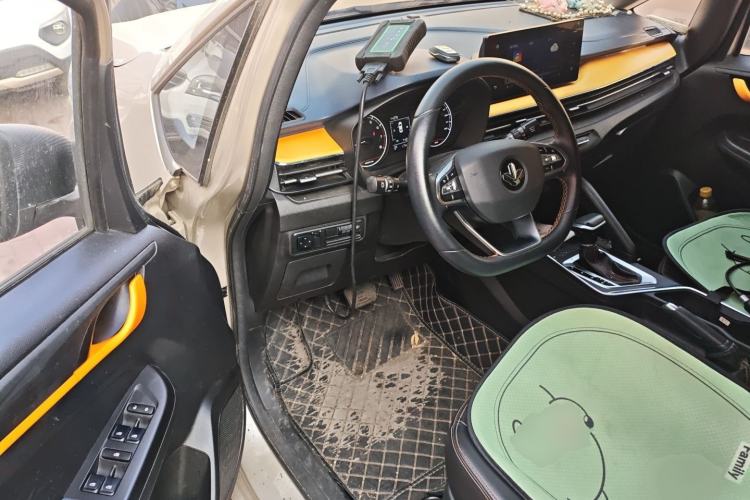 Used Livan X3 PRO 2022 1.5L CVT Xiao Sa Interior 3