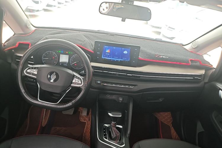 Used Livan X3 PRO 2024 1.5L CVT Xiao Sa Center Console