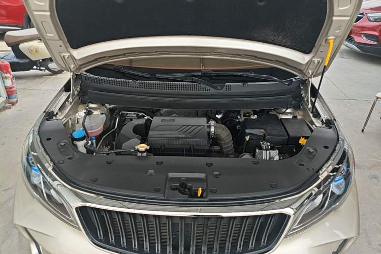 Used Livan X3 PRO 2024 1.5L CVT Xiao Sa Engine Bay