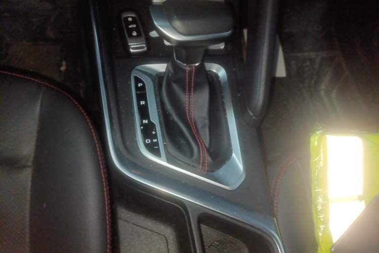 Used Livan X3 PRO 2024 1.5L CVT Xiao Sa Gear Lever