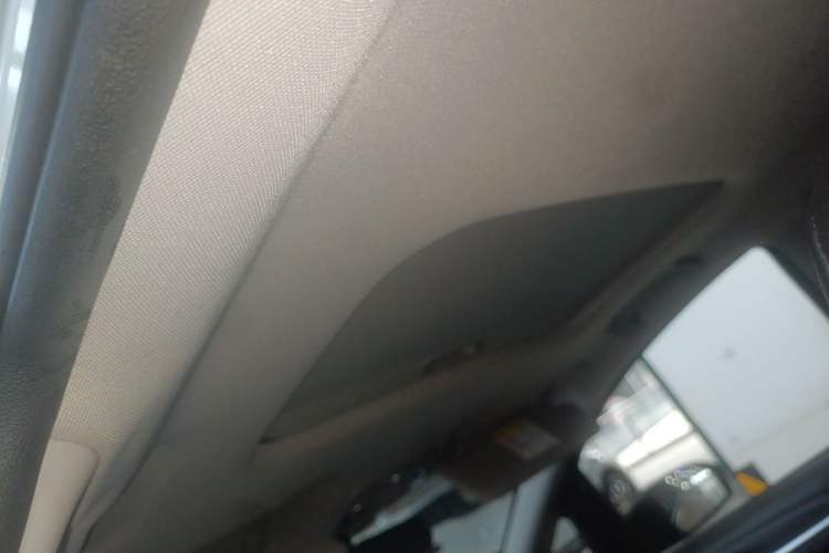 Used Livan X3 PRO 2024 1.5L CVT Xiao Sa Headliner