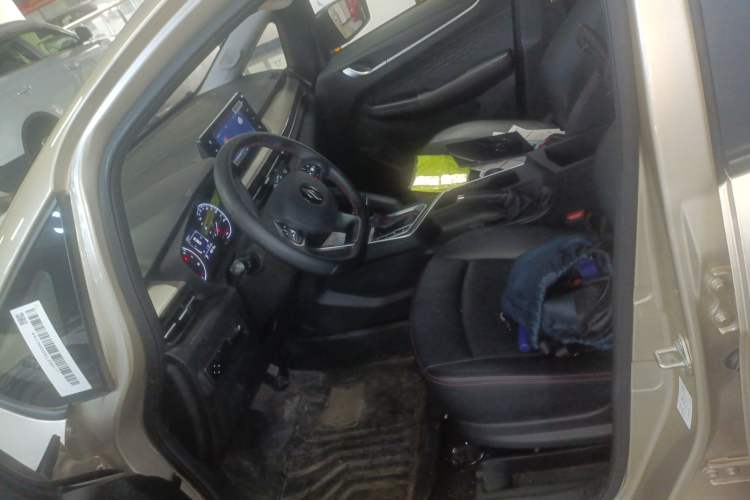 Used Livan X3 PRO 2024 1.5L CVT Xiao Sa Left Front Seat