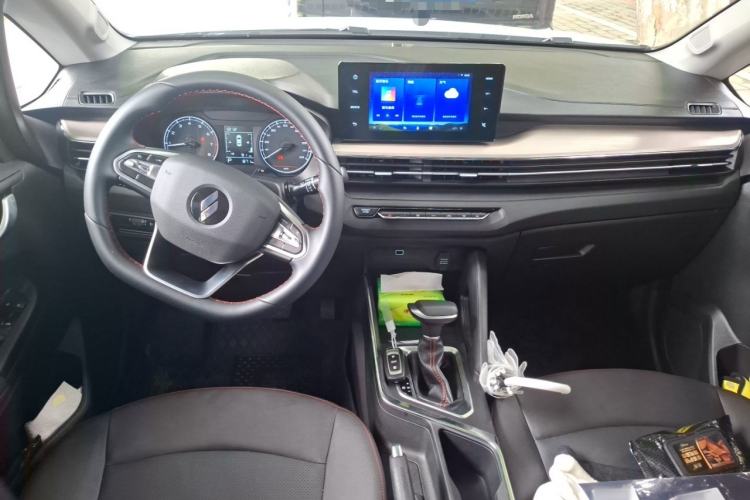Used Livan X3 PRO 2024 1.5L CVT Xiao Sa Center Console