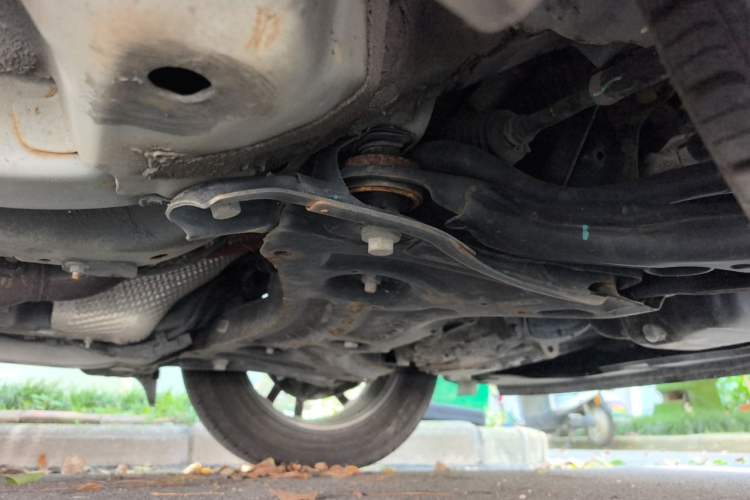 Used Livan X3 PRO 2024 1.5L CVT Xiao Sa Chassis Front Right