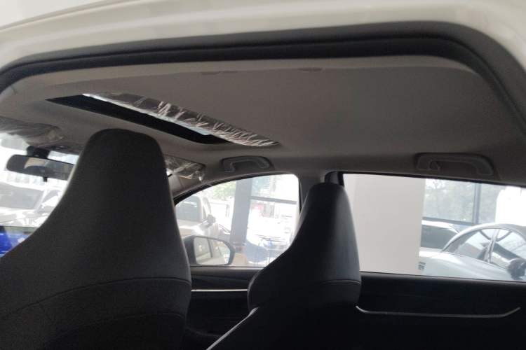 Used Livan X3 PRO 2024 1.5L CVT Xiao Sa Headliner