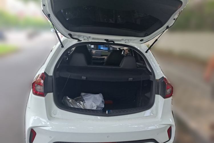 Used Livan X3 PRO 2024 1.5L CVT Xiao Sa Trunk