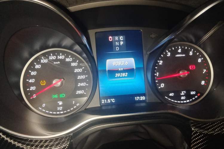 Used Lorinser LS Series 2023 LS570MX Tianzhou Odometer Close Up