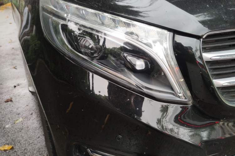 Used Lorinser Metris MS500  Right Front Headlight