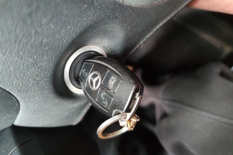 Used Lorinser Metris MS500  Vehicle Key