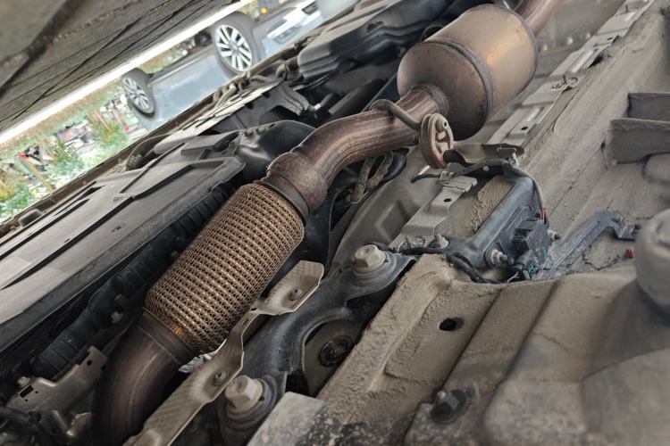 Used Lorinser MS500L 2020 MS500L Chassis Front Right