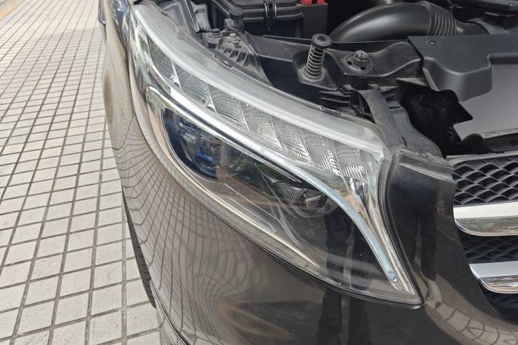 Used Lorinser MS500L 2020 MS500L Right Front Headlight