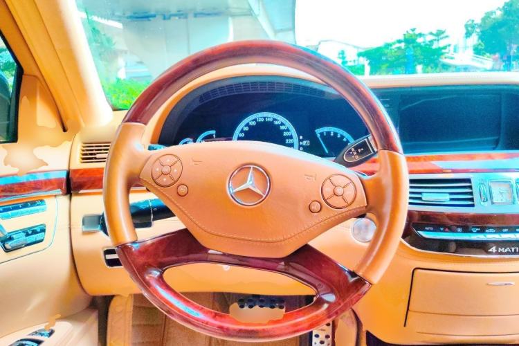 Used Lorinser S-Class  Steering Wheel