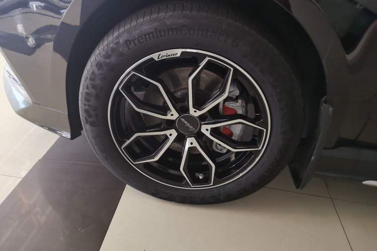 Used Lorinser VS Series 2024 VS570MX Tianzhou Seven-Seater Exterior 5