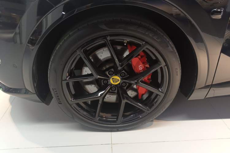 Used Lotus ELETRE 2023 ELETRE S+ Left Front Wheel Hub