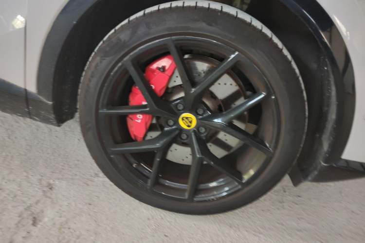Used Lotus ELETRE 2023 ELETRE S+ Right Front Wheel Hub