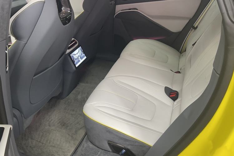 Used Lotus ELETRE 2023 ELETRE R+ Interior 2