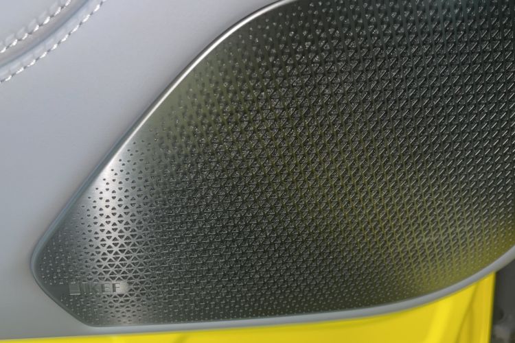 Used Lotus ELETRE 2023 ELETRE R+ Interior 5