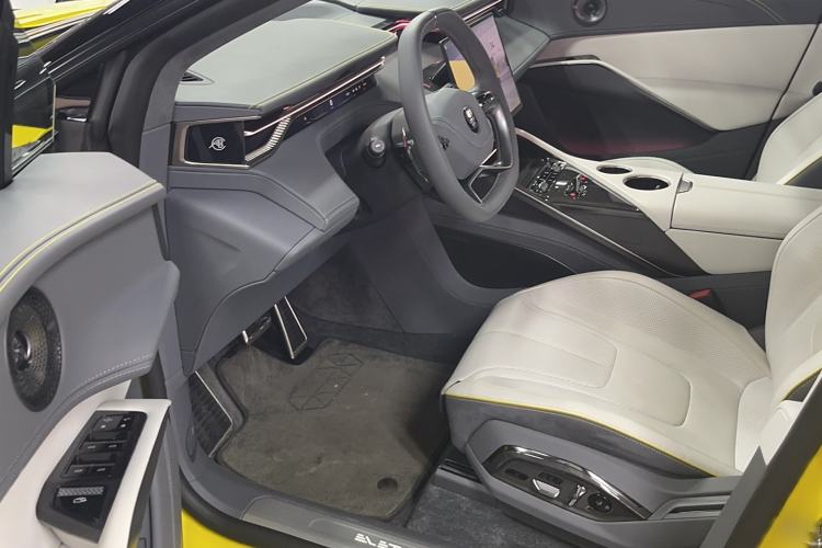 Used Lotus ELETRE 2023 ELETRE R+ Left Front Seat