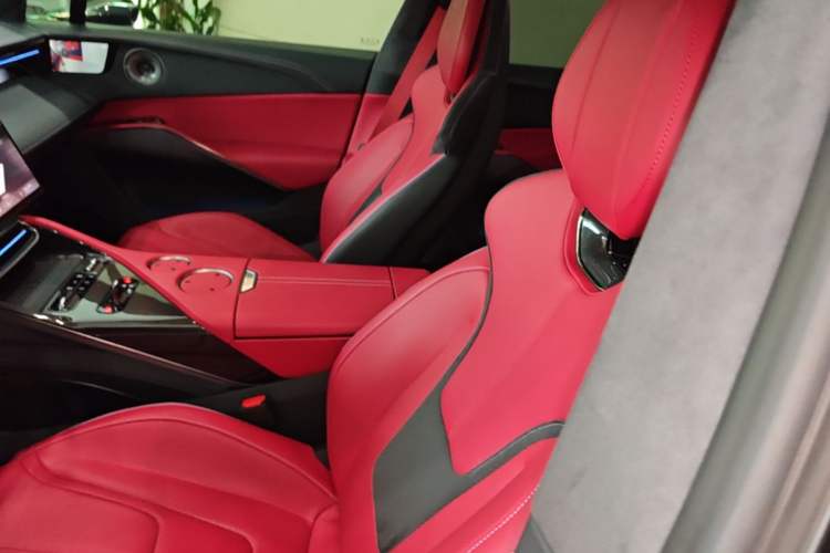 Used Lotus ELETRE 2023 ELETRE R+ Left Front Seat