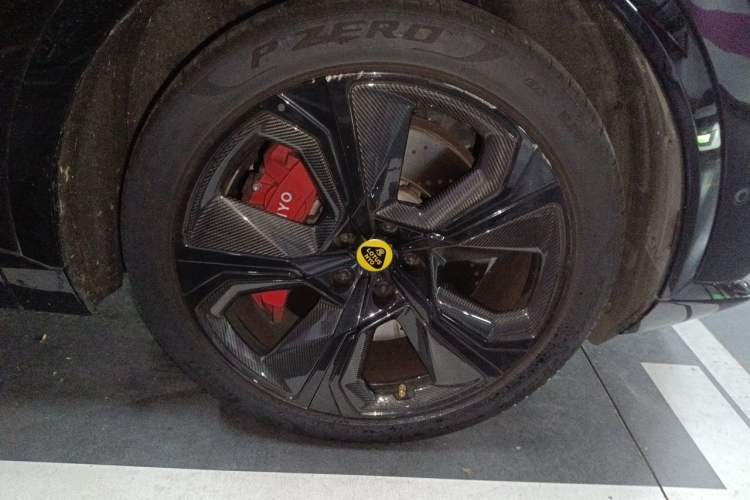 Used Lotus ELETRE 2023 ELETRE S+ Right Front Wheel Hub