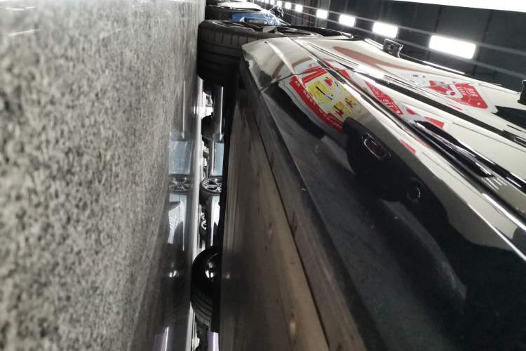 Used Lotus ELETRE 2023 ELETRE S+ Right Side Sill