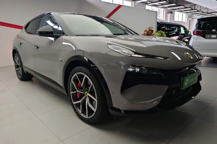 Used Lotus ELETRE 2023 ELETRE S+ Front Right 45 Deg
