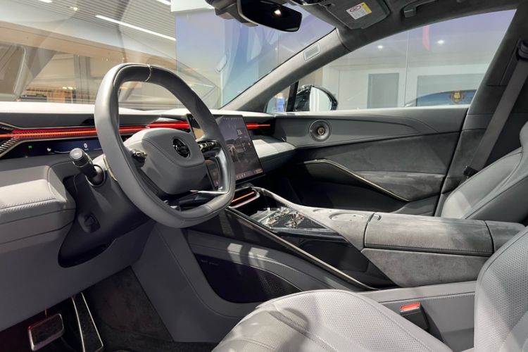 Used Lotus ELETRE 2023 ELETRE S+ Interior 2