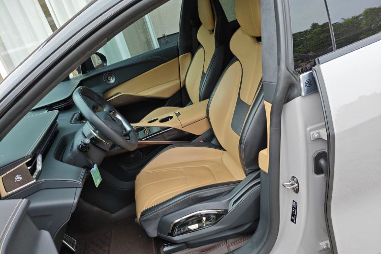 Used Lotus ELETRE 2023 ELETRE S+ Left Front Seat