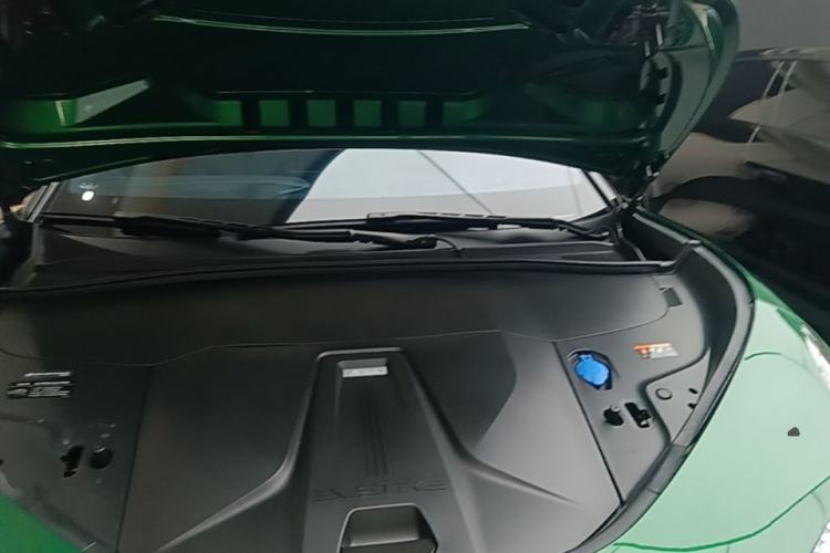 Used Lotus ELETRE 2023 ELETRE R+ Engine Bay