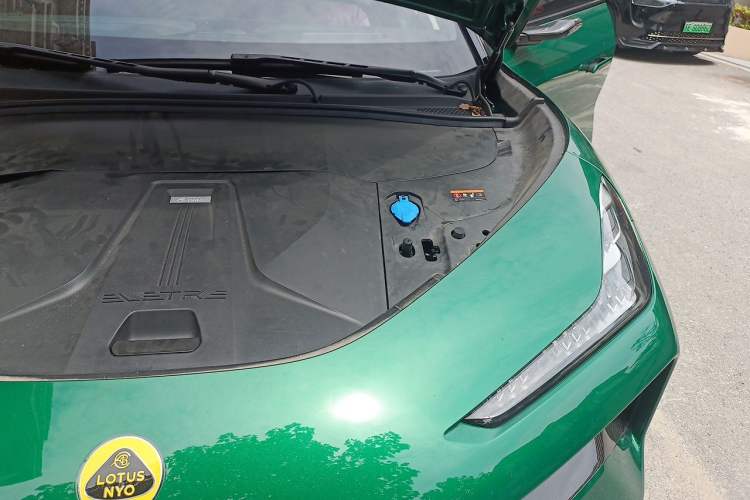 Used Lotus ELETRE 2023 ELETRE R+ Engine Bay Left