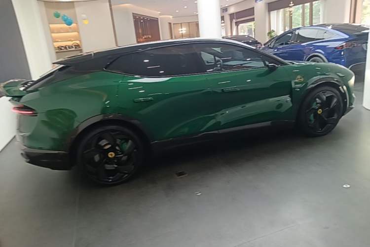 Used Lotus ELETRE 2023 ELETRE R+ Rear Right 45 Deg