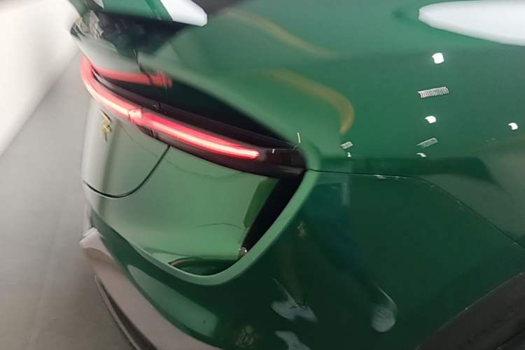 Used Lotus ELETRE 2023 ELETRE R+ Right Rear Taillight