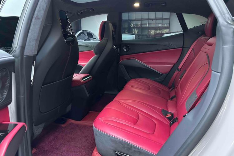 Used Lotus ELETRE 2023 ELETRE S+ Interior 11