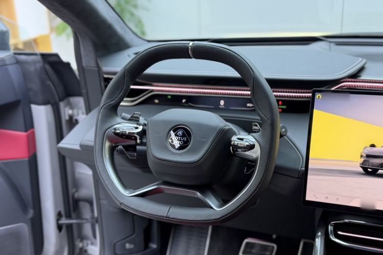 Used Lotus ELETRE 2023 ELETRE R+ Interior 2