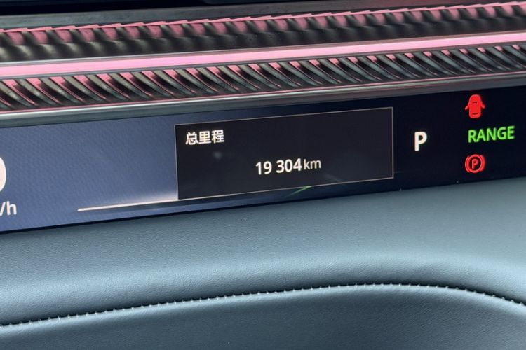 Used Lotus ELETRE 2023 ELETRE R+ Odometer Close Up