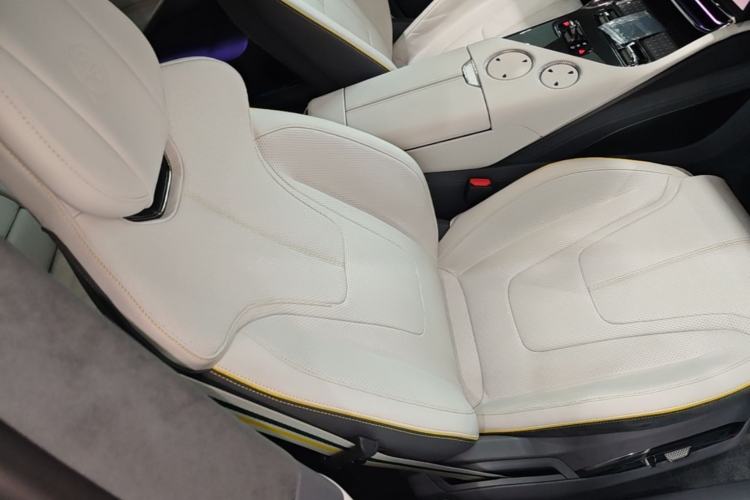 Used Lotus ELETRE 2023 ELETRE R+ Right Front Seat