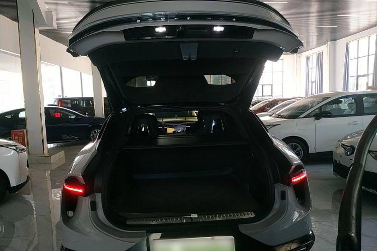 Used Lotus ELETRE 2023 ELETRE S+ Trunk