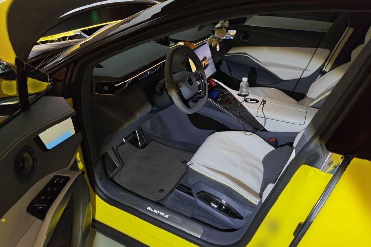 Used Lotus ELETRE 2023 ELETRE R+ Driver Seat