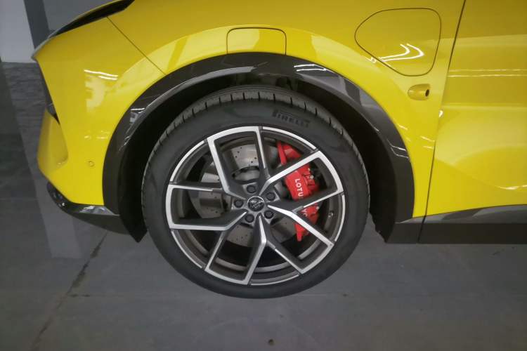 Used Lotus ELETRE 2023 ELETRE R+ Exterior 3