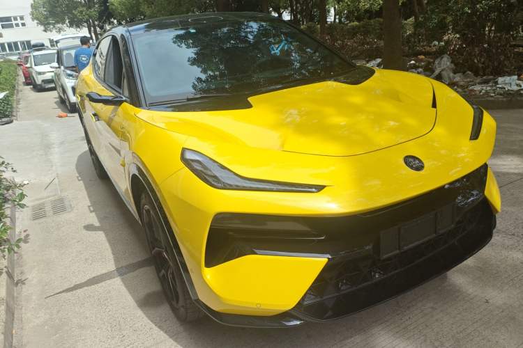 Used Lotus ELETRE 2023 ELETRE S+ Front Right 45 Deg